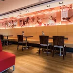 パペンダル ホテル 4*