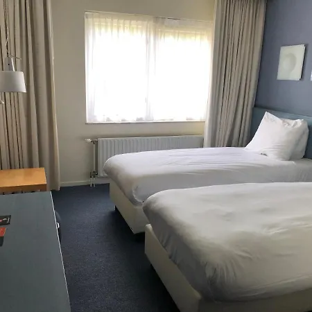 Papendal 4*