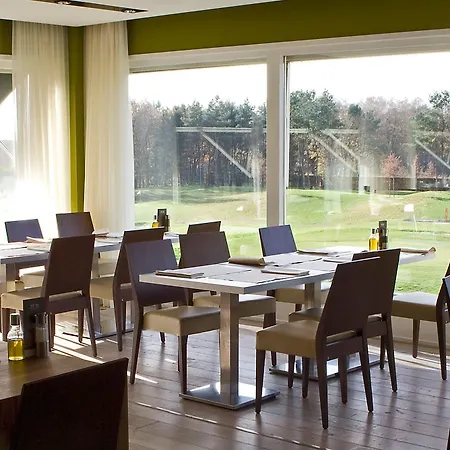 Papendal 4*