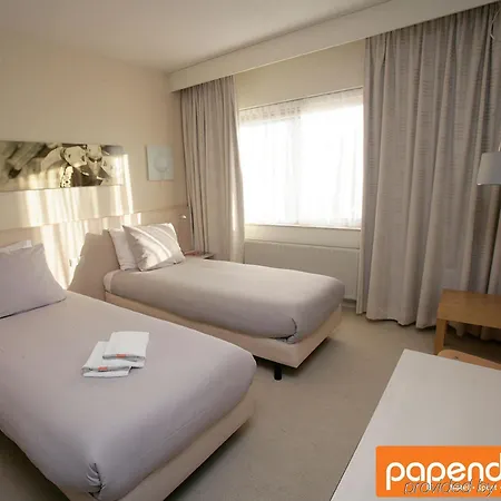 帕朋达尔酒店 4*